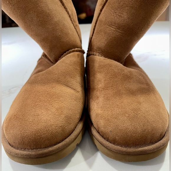 UGG Genuine Sheepskin Ankle boots, Camel, Size 6 - Picture 10 of 11